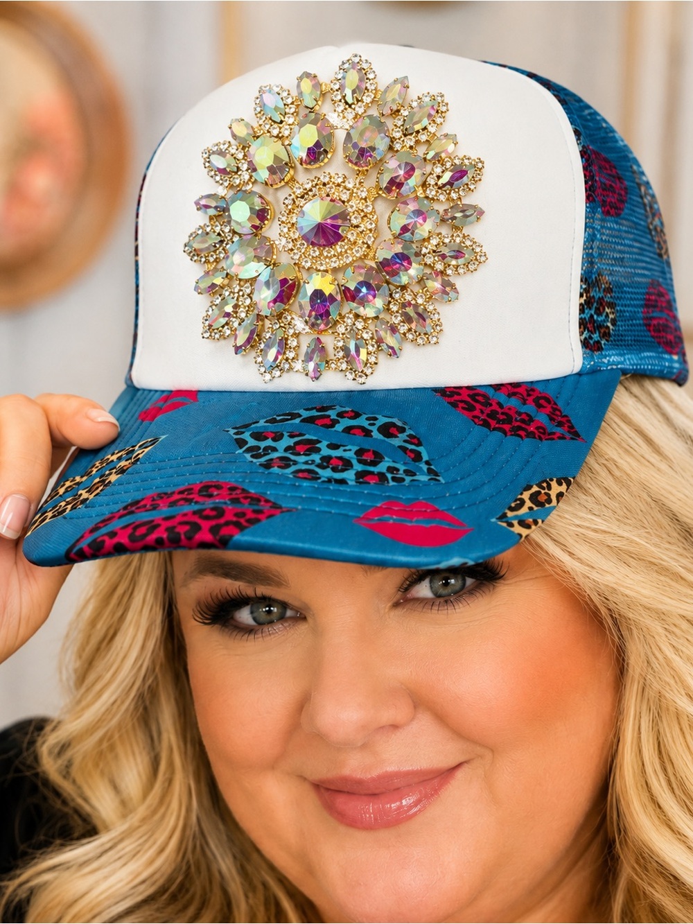 New Handmade AB Crystal Bling Lips Trucker Hat